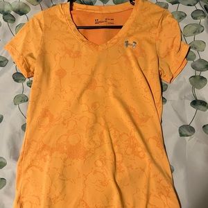 Under armor shirt